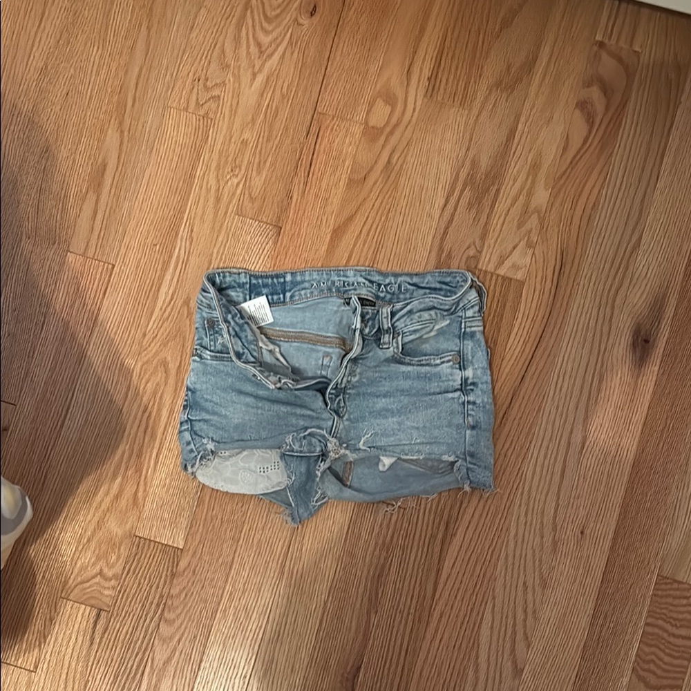 American Eagle Outfitters Blue Jean Shorts Distressed Mid-Thigh